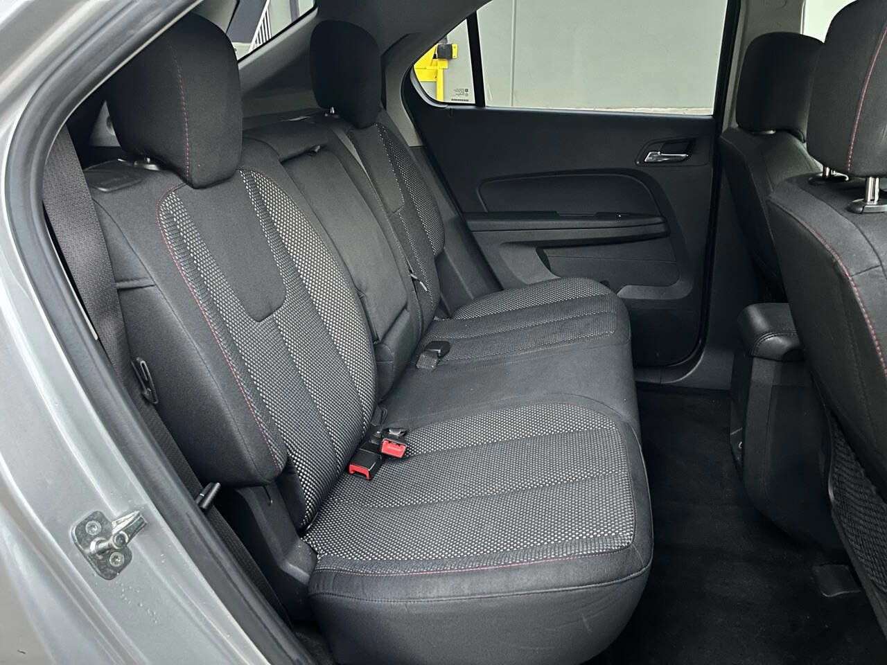 Used 2016 Chevrolet Equinox LT image 25