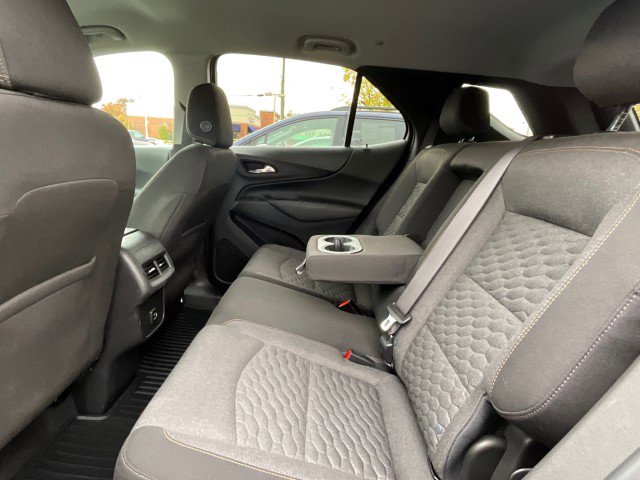 Used 2021 Chevrolet Equinox LT image 29