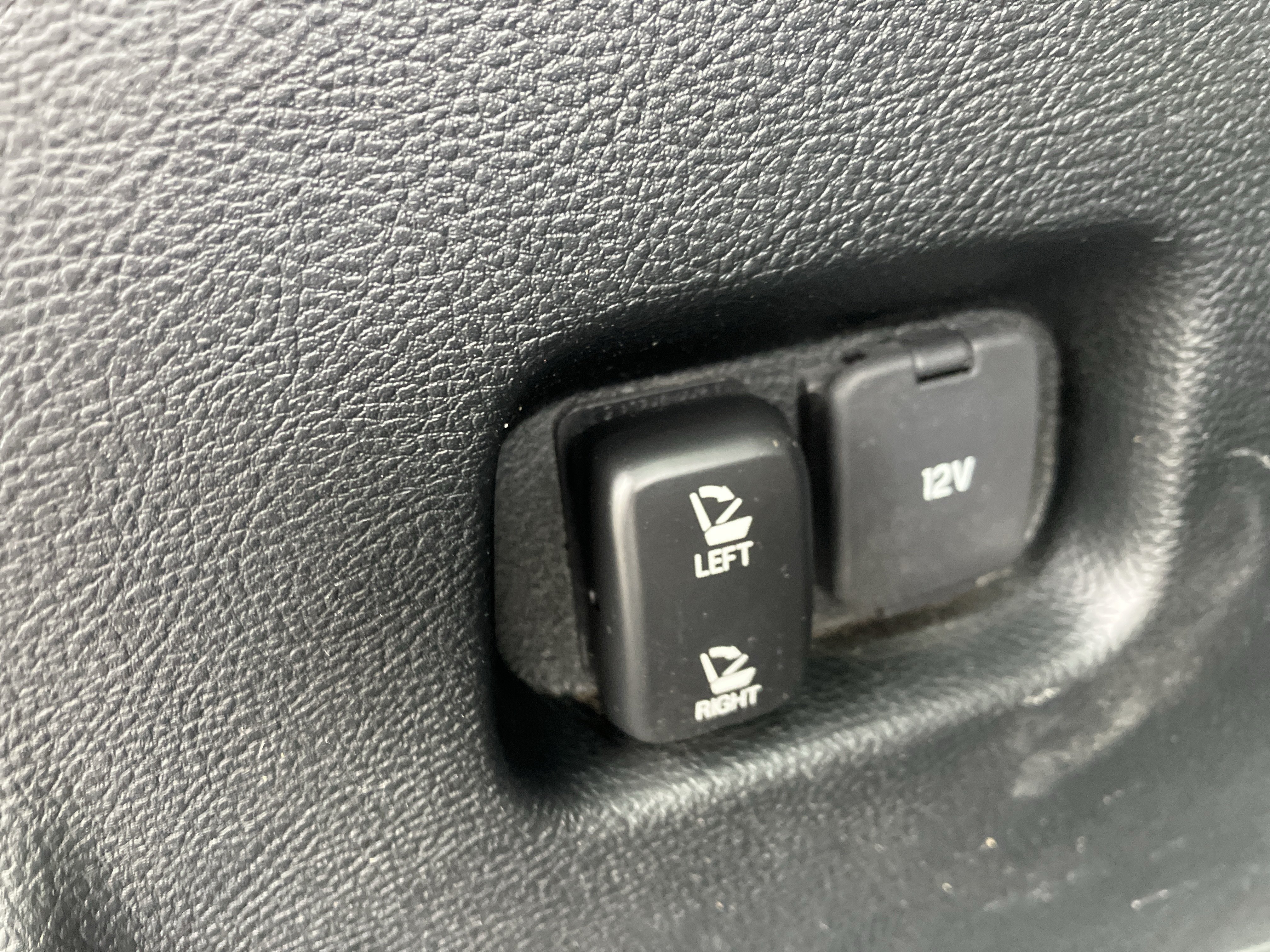Used 2023 Ford Edge SEL AWD/4WD image 13