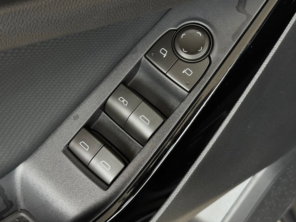 New 2026 Chevrolet Equinox LT FWD image 22