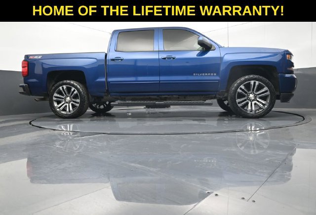 Used 2017 Chevrolet Silverado 1500 LT w/ All Star Edition AWD/4WD image 44