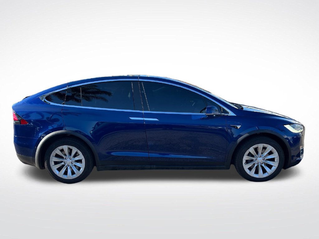 Used 2017 Tesla Model X 75D AWD/4WD image 6