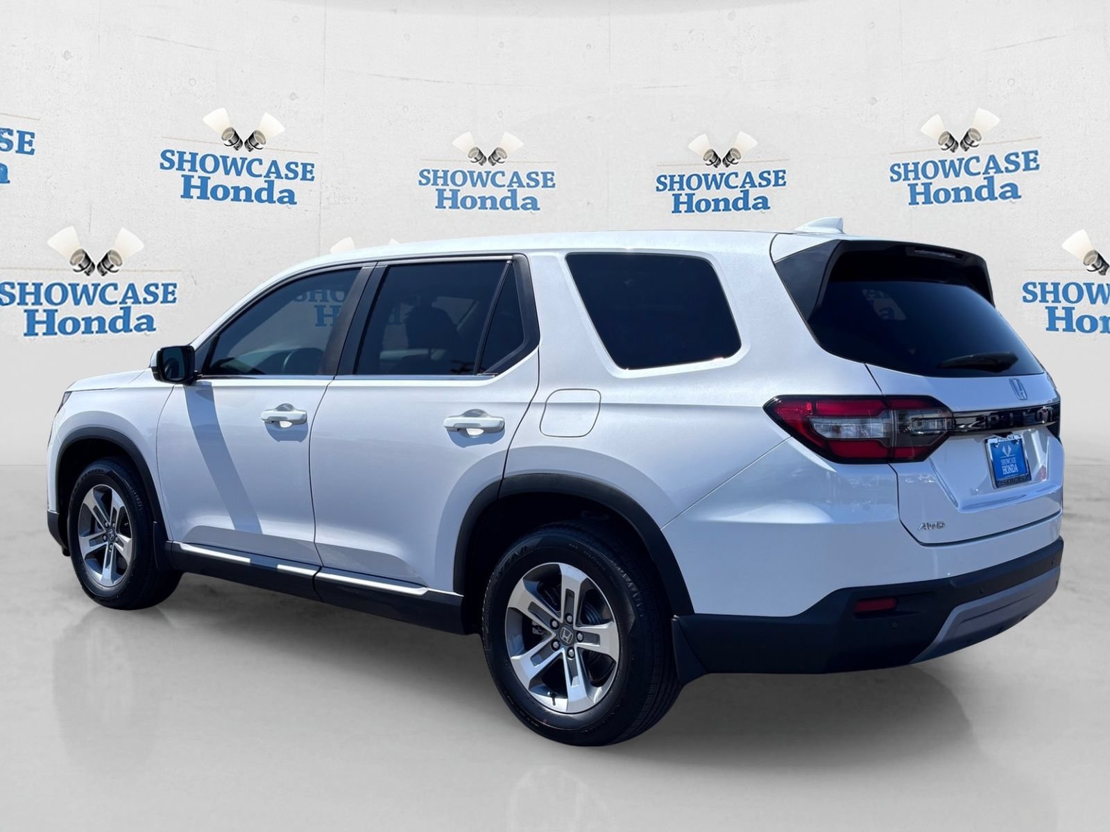 Certified 2024 Honda Pilot EX-L image 5