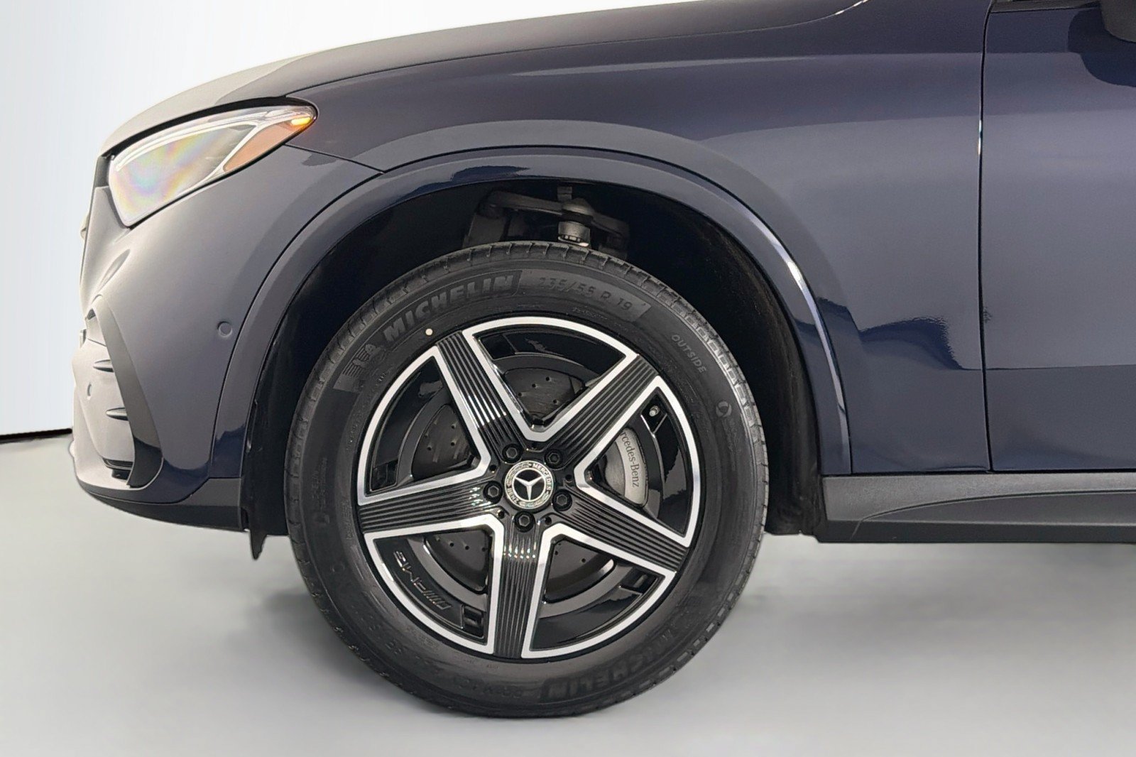 Used 2023 Mercedes-Benz GLC 300 4MATIC image 9
