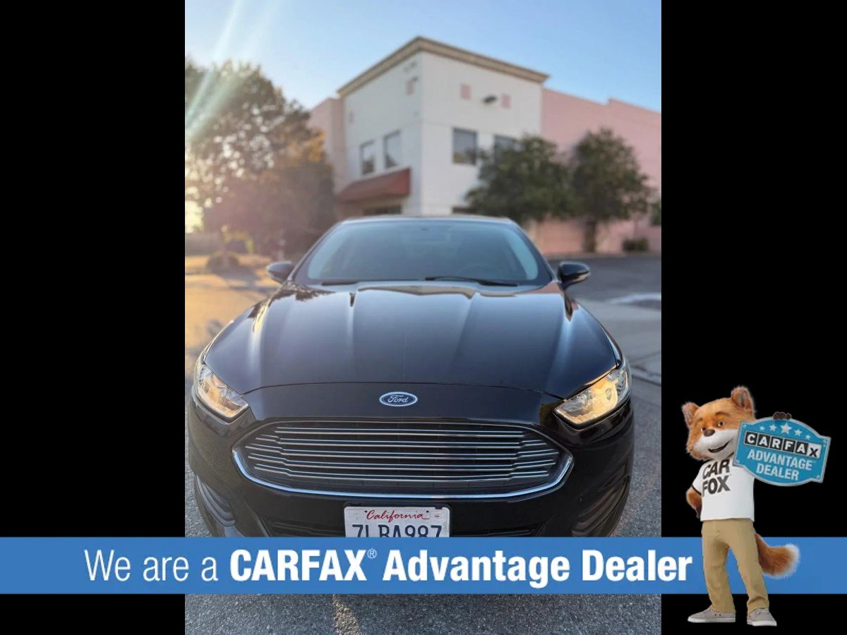 Used 2015 Ford Fusion SE FWD image 41
