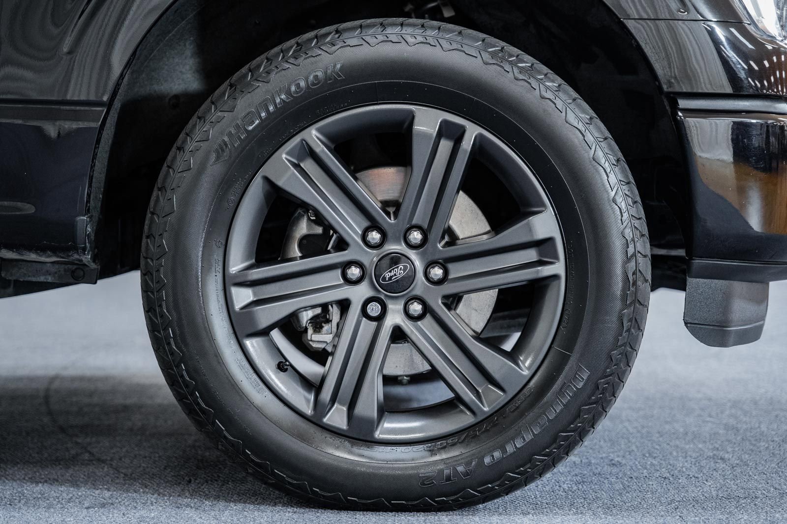 Certified 2023 Ford F150 Lariat w/ Equipment Group 502A High image 18