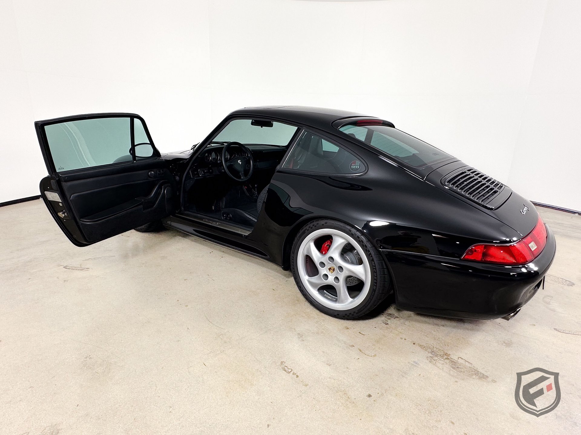 Used 1998 Porsche 911 GT3 RS image 13