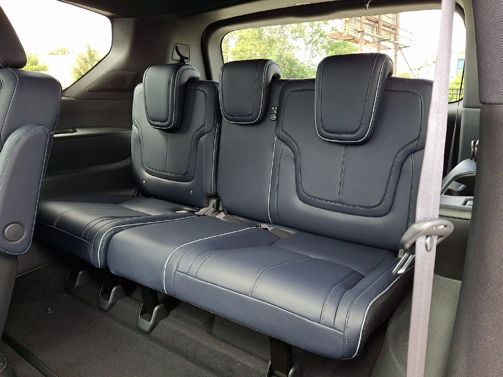 New 2027 INFINITI QX80 Sensory AWD/4WD image 6