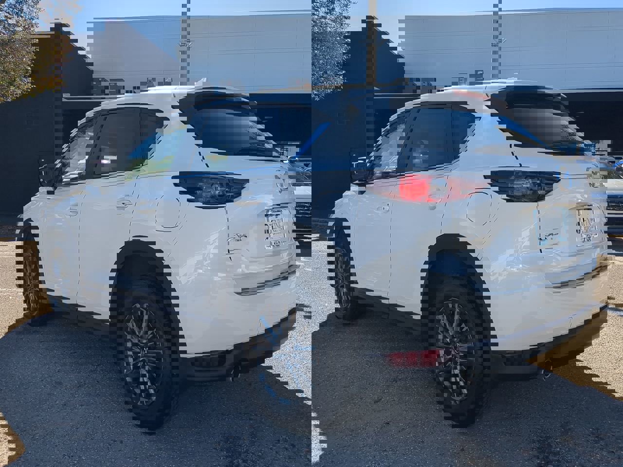 Used 2021 MAZDA CX-5 Touring image 5