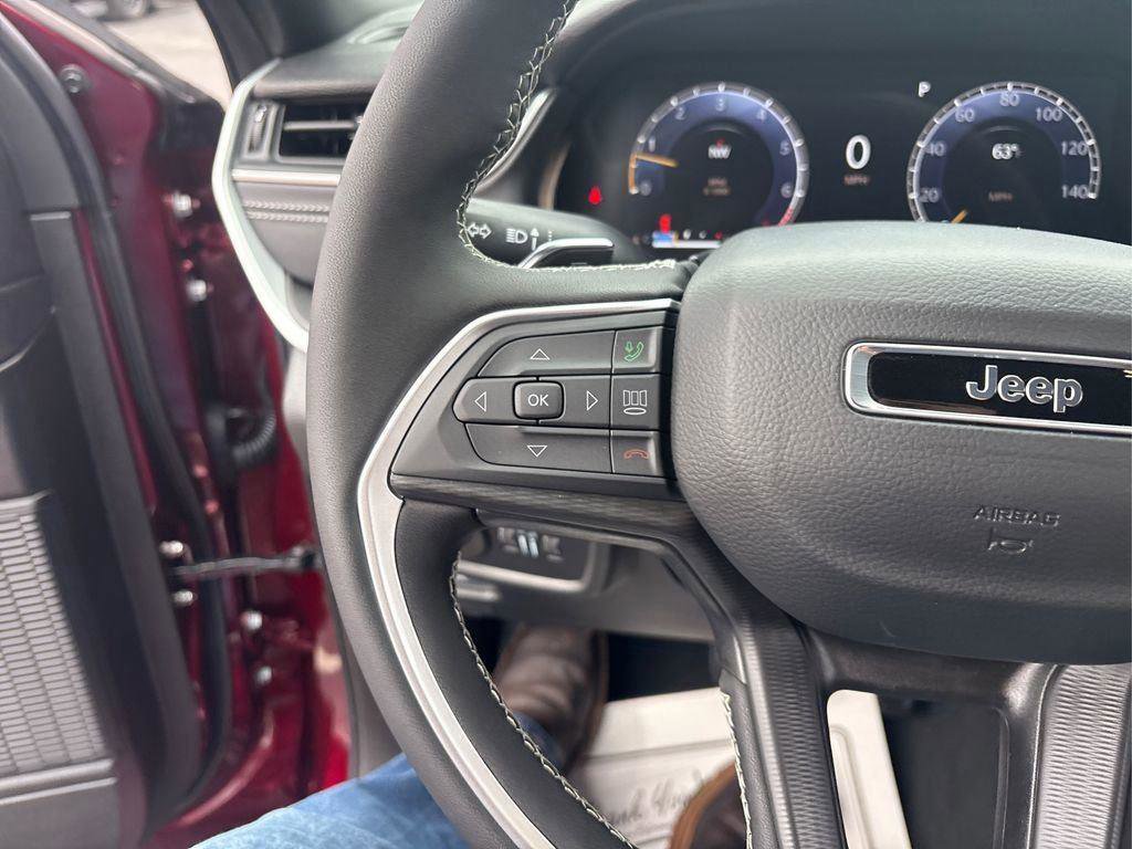 New 2026 Jeep Grand Cherokee Laredo X AWD/4WD image 25