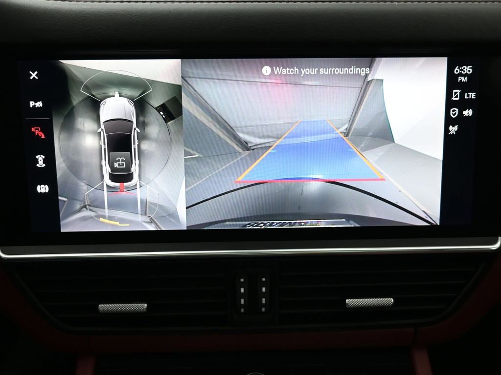 Certified 2022 Porsche Cayenne Coupe AWD/4WD image 20