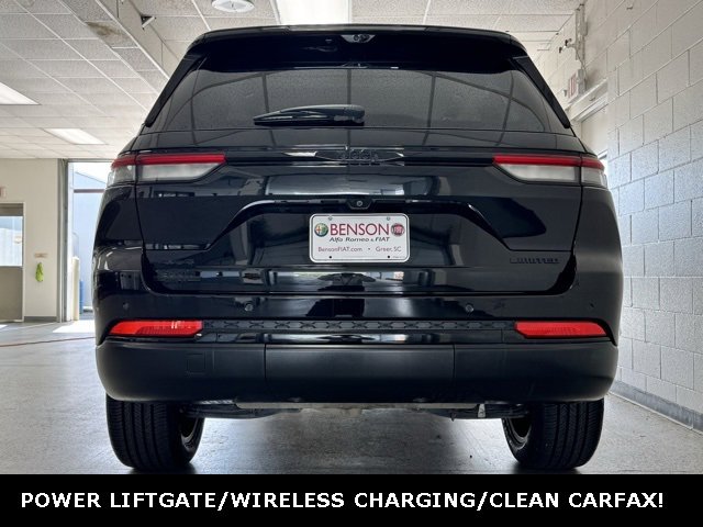 Used 2023 Jeep Grand Cherokee Limited w/ Luxury Tech Group II image 4