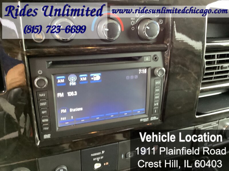 Used 2015 Chevrolet Express 2500 Extended RWD image 28