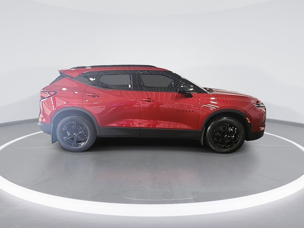 Used 2023 Chevrolet Blazer LT w/ Convenience Package image 9