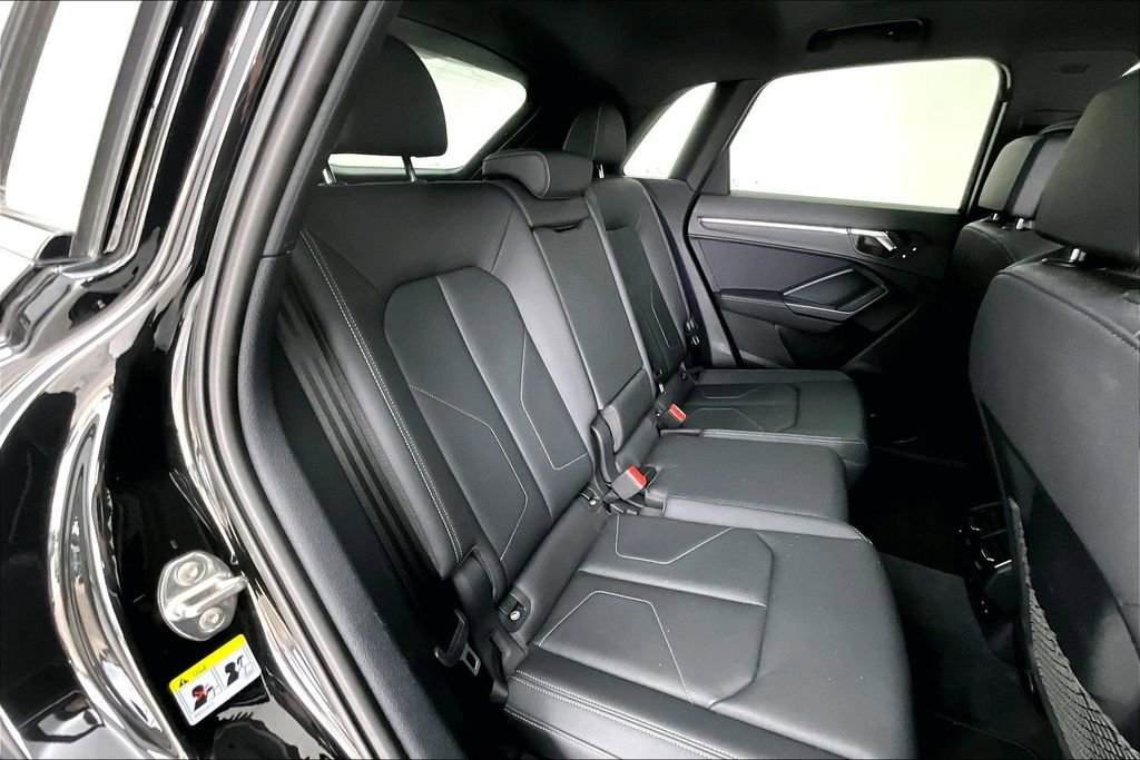 Used 2021 Audi Q3 2.0T Premium Plus w/ Premium Plus Package AWD/4WD image 33