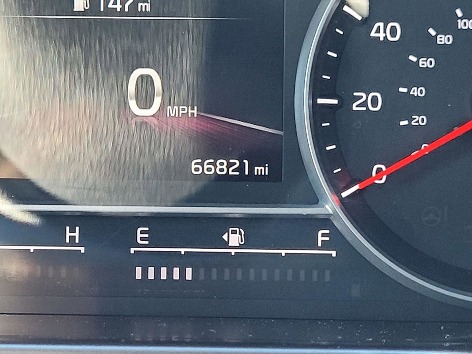 Used 2022 Kia Sorento LX image 17