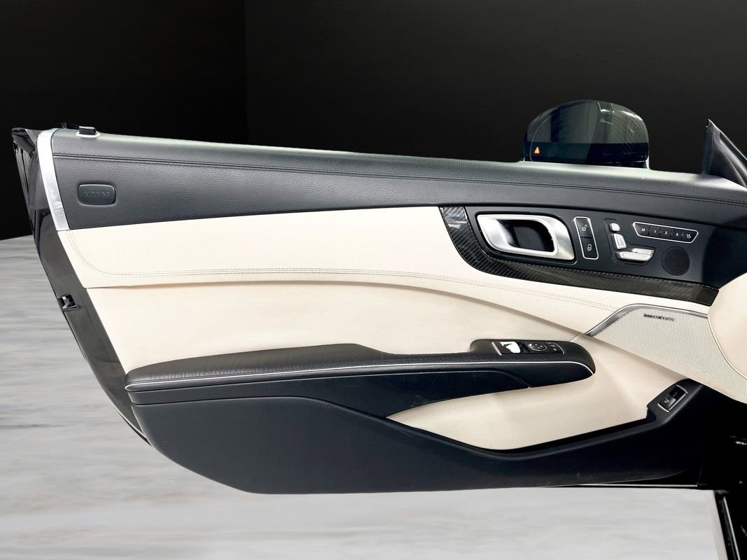 Used 2013 Mercedes-Benz SL 63 AMG image 35