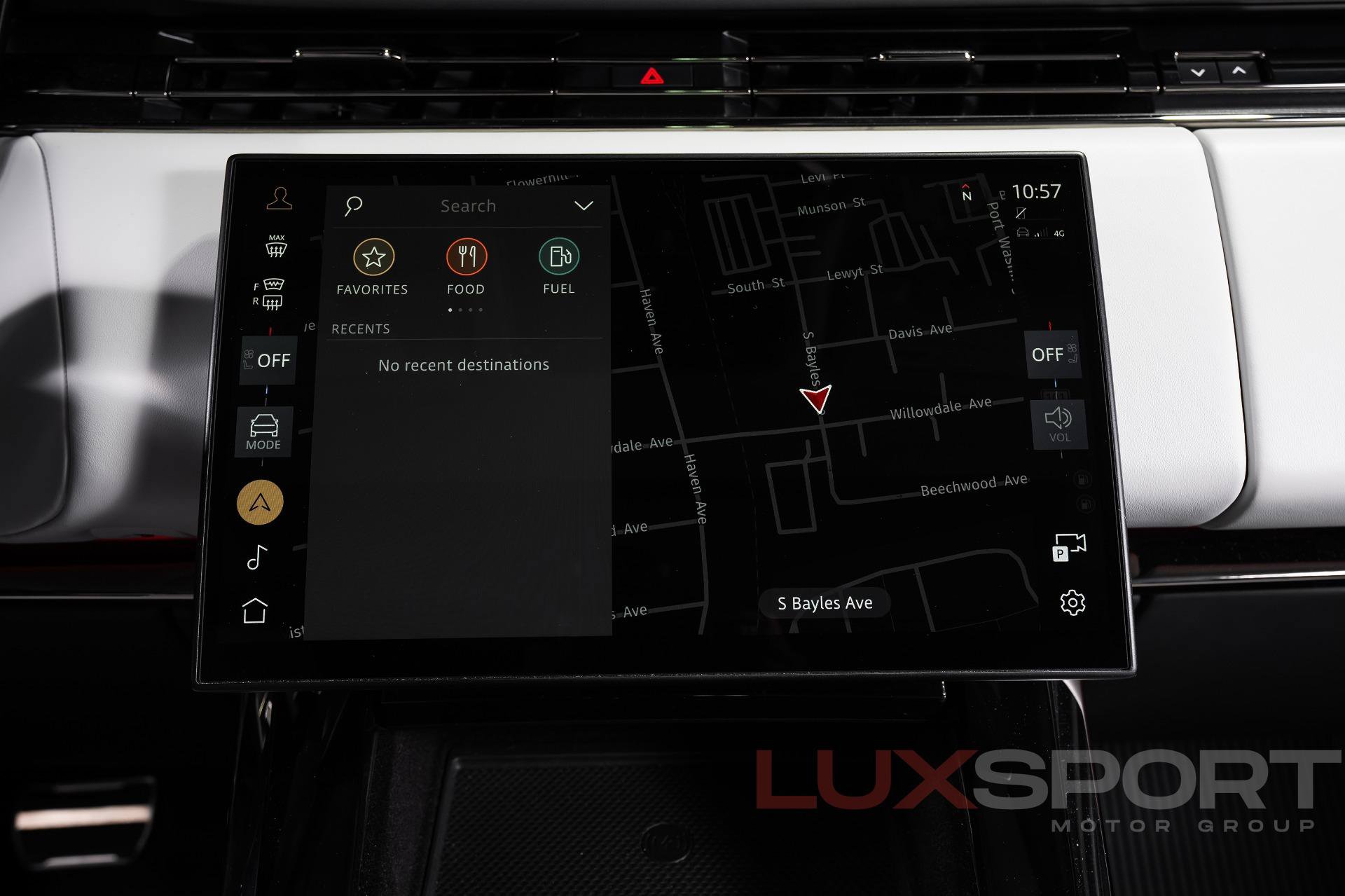 Used 2024 Land Rover Range Rover Sport AWD/4WD image 43