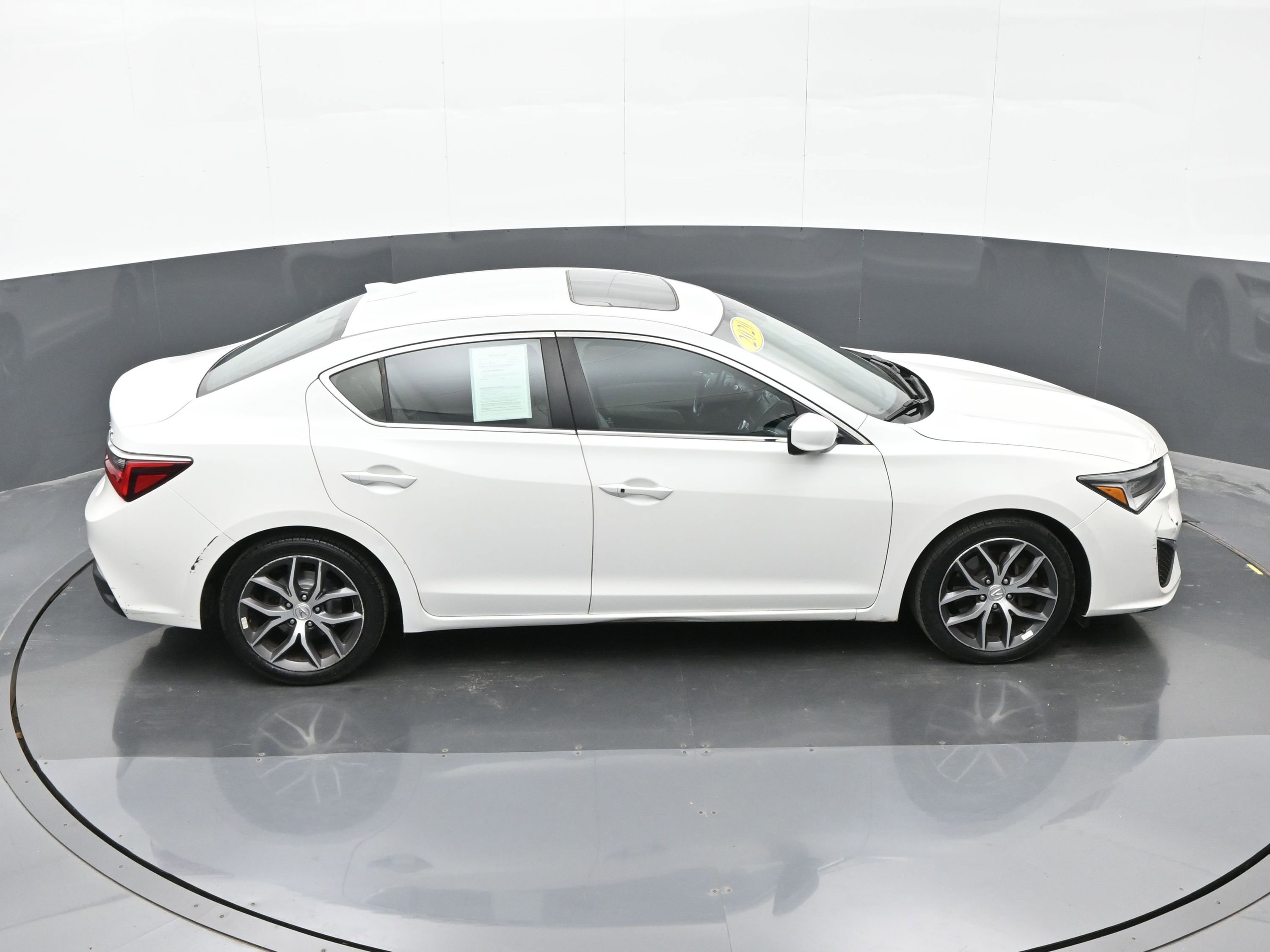 Used 2020 Acura ILX w/ Premium Package image 35
