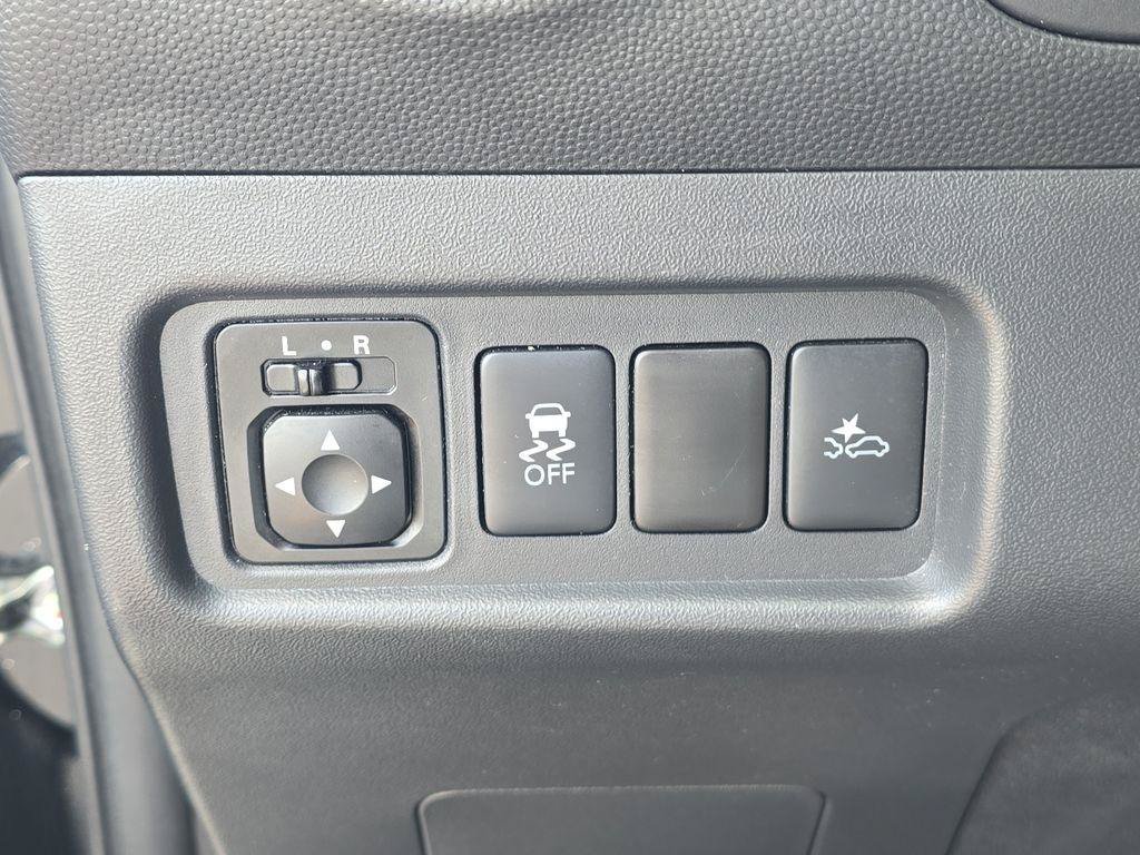 Used 2024 Mitsubishi Mirage ES FWD image 9
