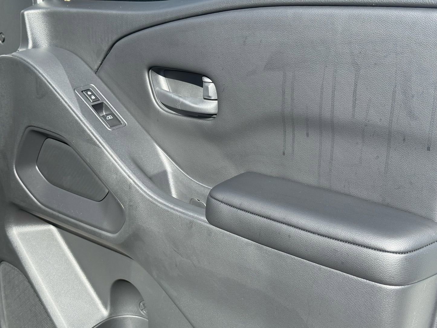 New 2026 Nissan Frontier SV w/ All-Weather Content Package image 18