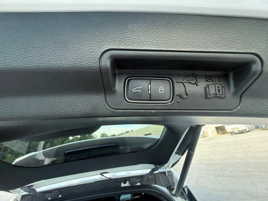 Used 2023 Ford Explorer ST-Line AWD/4WD image 56