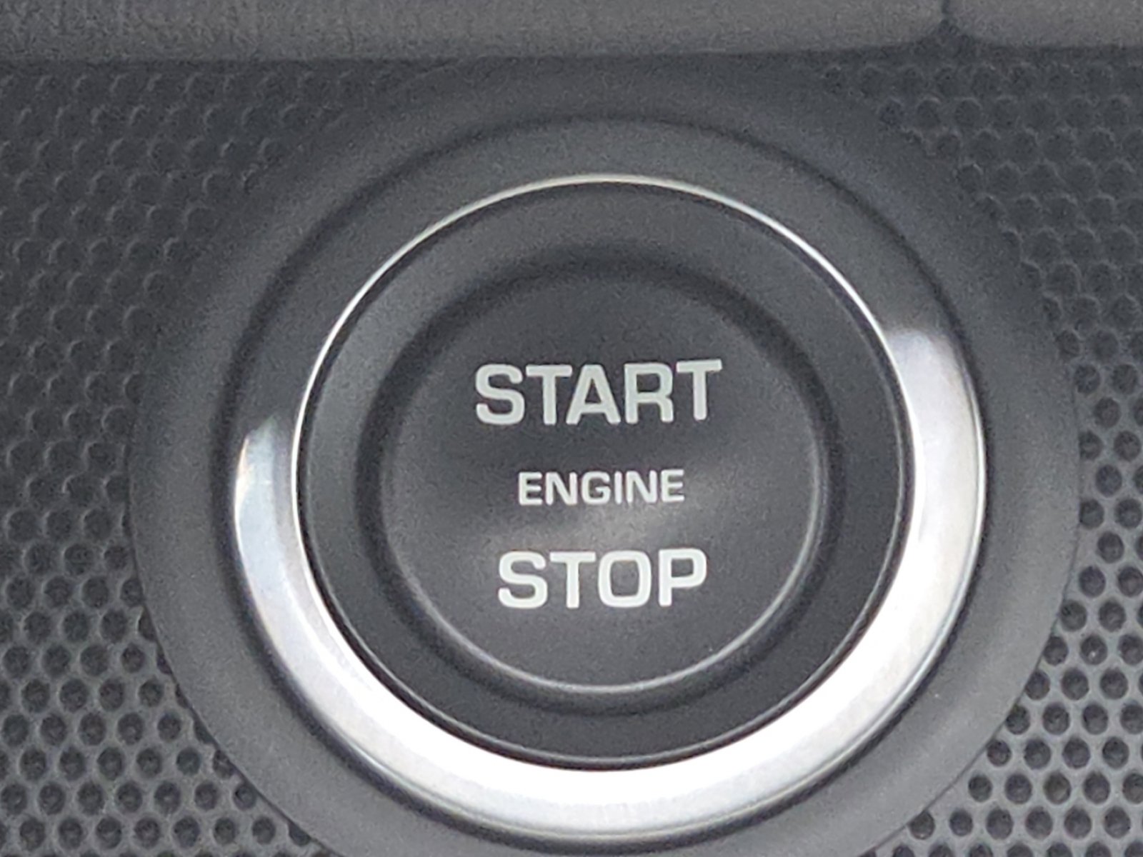 Used 2016 Land Rover Range Rover Sport HSE image 32