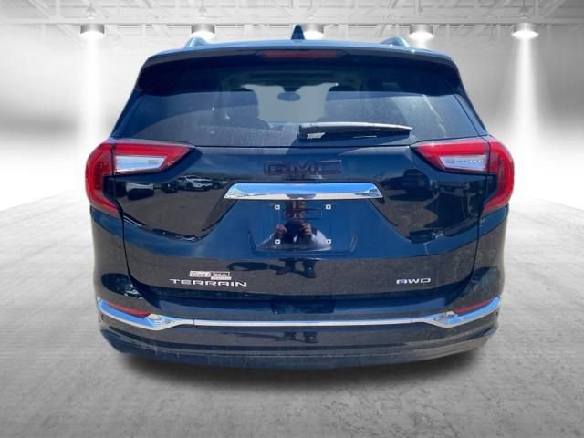 Used 2024 GMC Terrain Denali AWD/4WD image 9