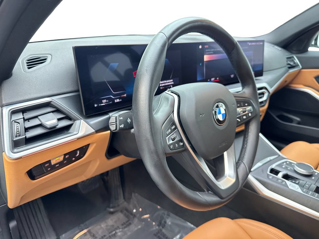 Used 2023 BMW 330i Sedan w/ Driving Assistance Package RWD image 50