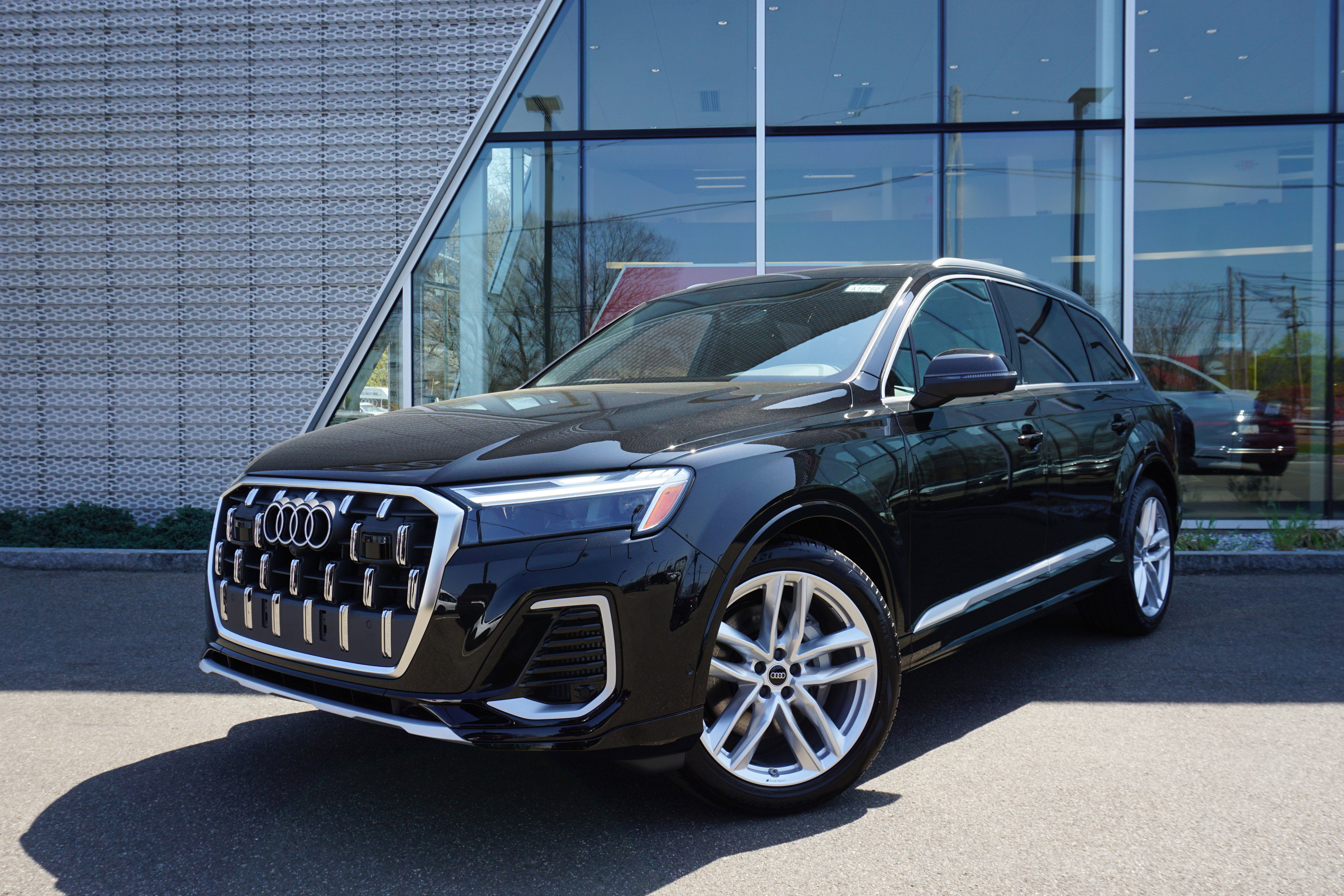 New 2025 Audi Q7 3.0T Premium Plus image 1