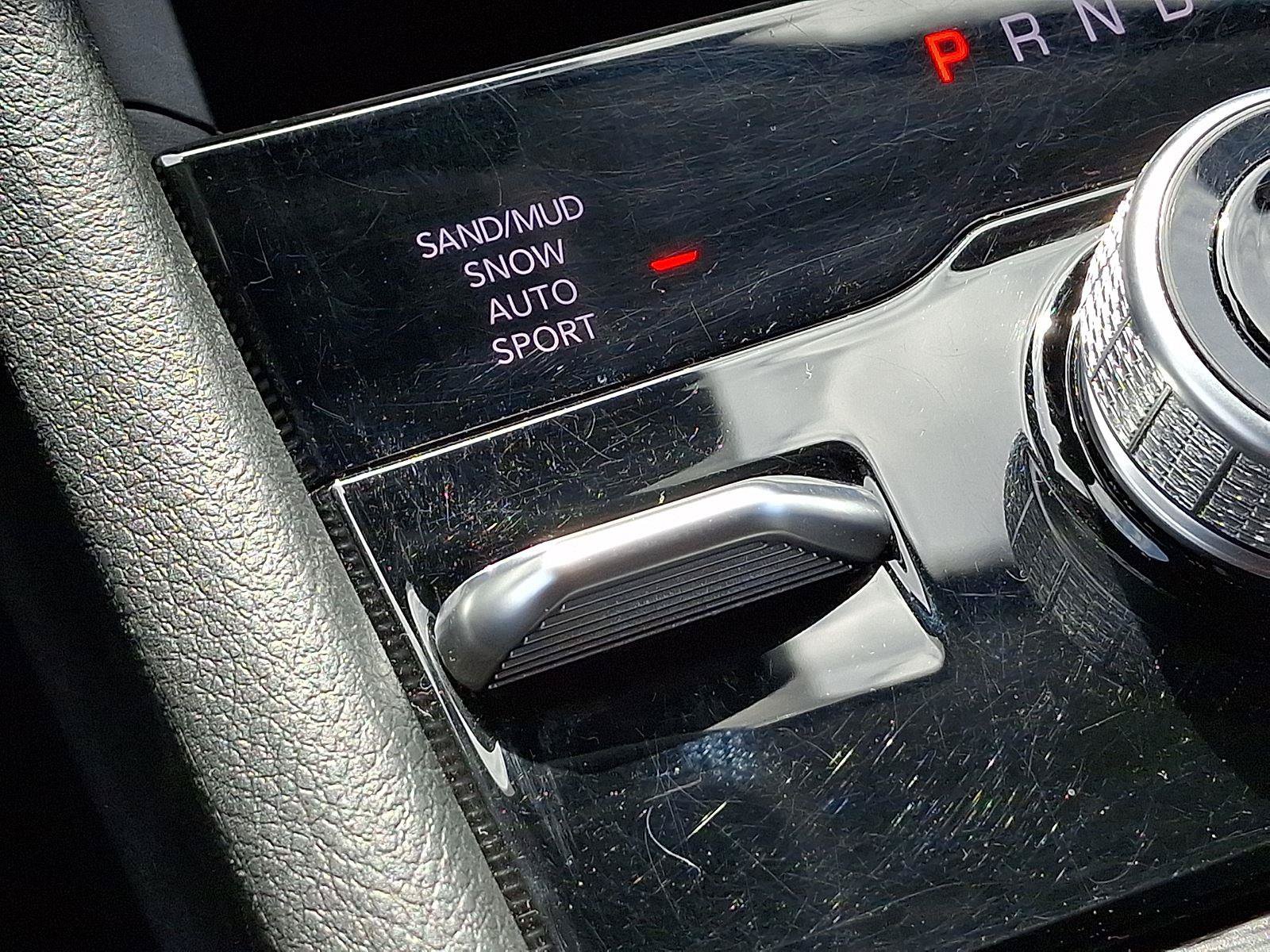 Used 2023 Jeep Grand Cherokee Limited AWD/4WD image 27