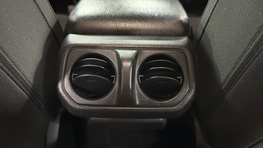 Used 2022 Jeep Wrangler Unlimited Sport image 31