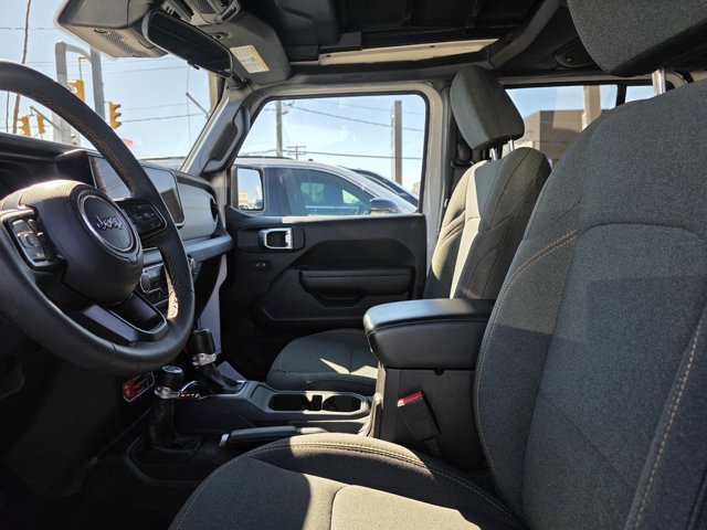 Used 2024 Jeep Wrangler Willys image 6