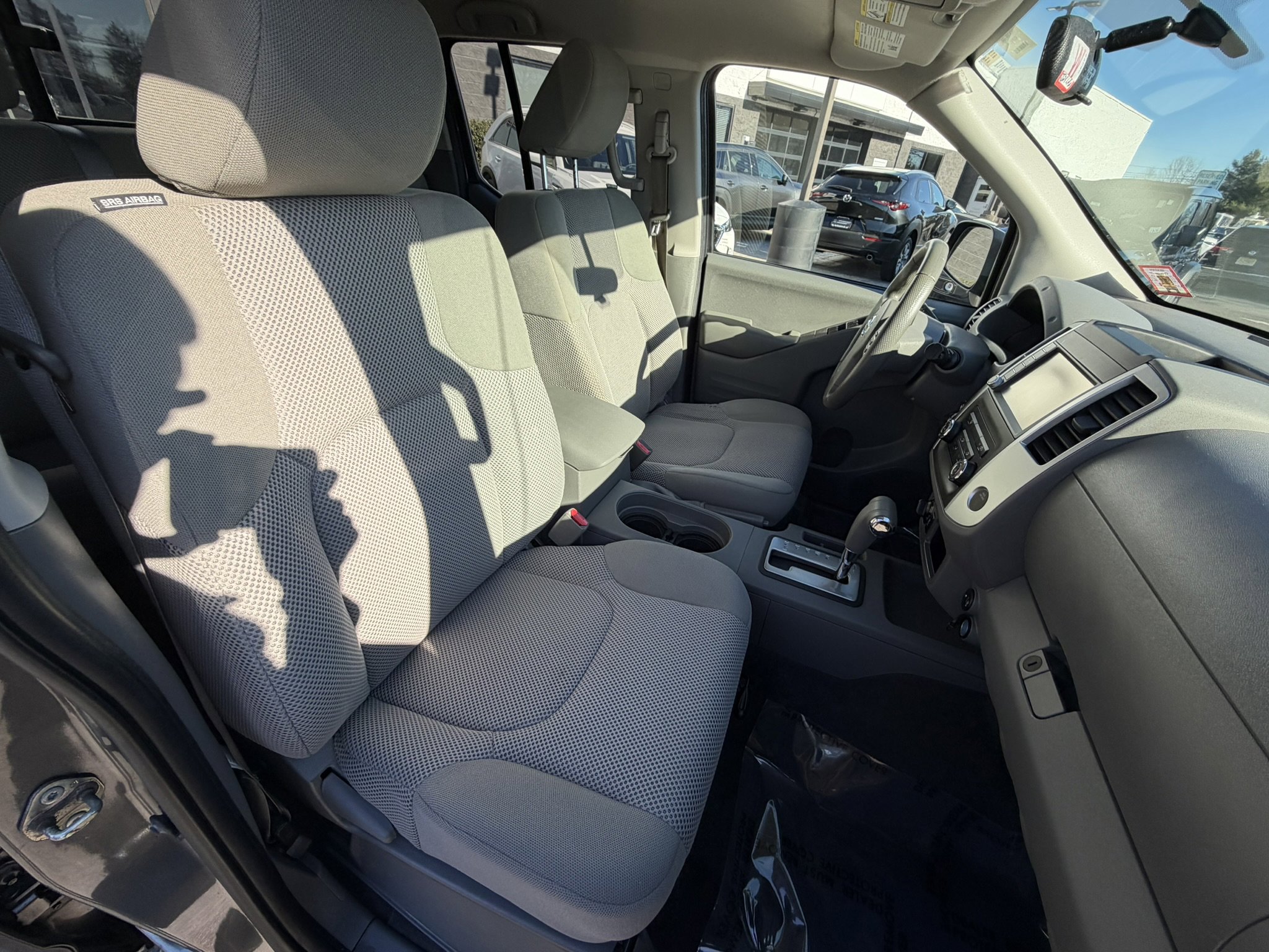 Used 2019 Nissan Frontier SV image 30