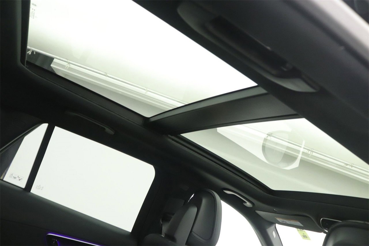 New 2026 Mercedes-Benz GLC 300 4MATIC image 14