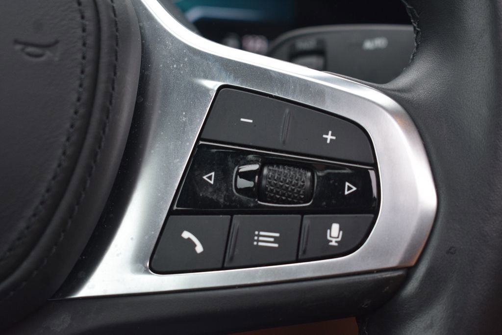 Used 2023 BMW i4 eDrive40 w/ M Sport Package image 17