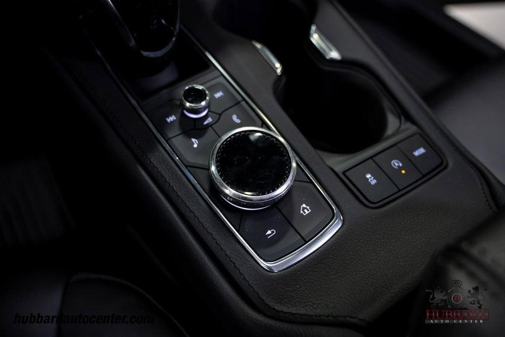 Used 2023 Cadillac XT4 Premium Luxury image 23