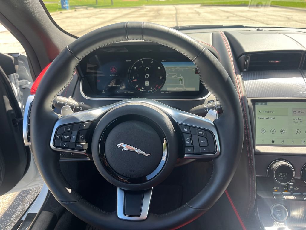 Used 2024 Jaguar F-TYPE R-Dynamic RWD image 14