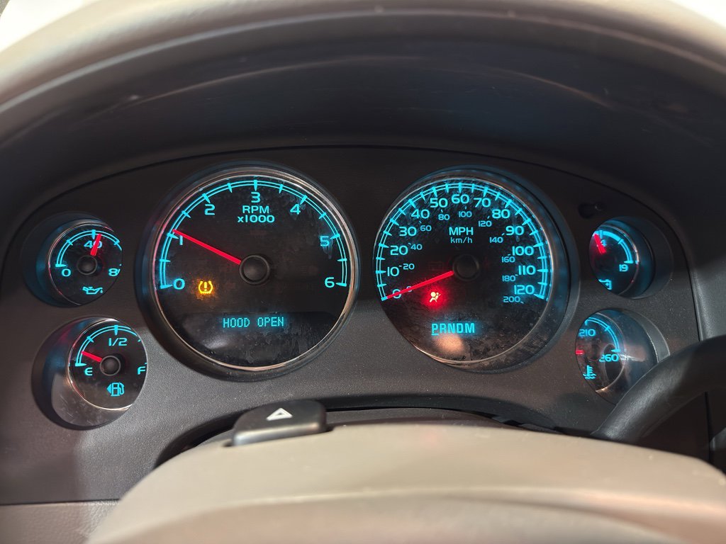 Used 2013 Chevrolet Avalanche LT w/ All-Star Edition image 18