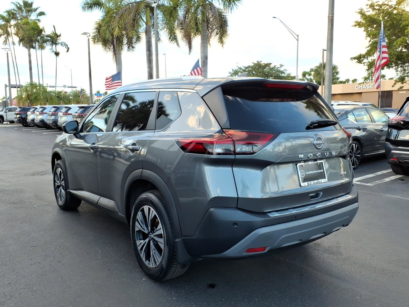 Certified 2023 Nissan Rogue SV w/ SV Premium B Package image 4