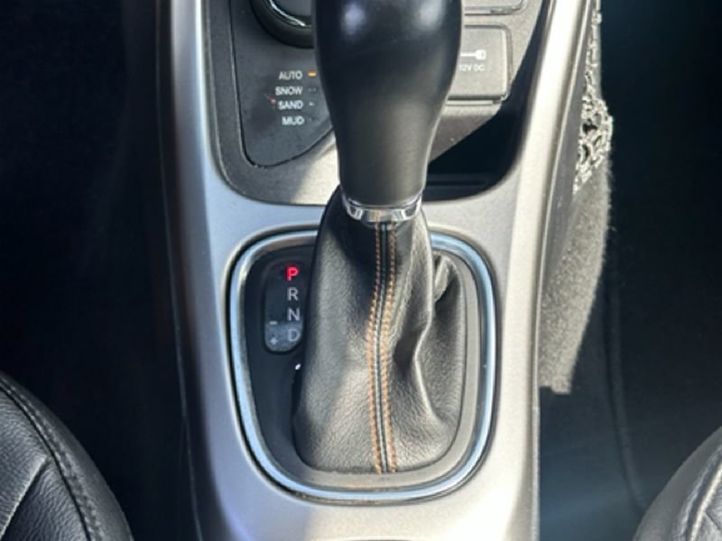Used 2019 Jeep Compass Latitude AWD/4WD image 11