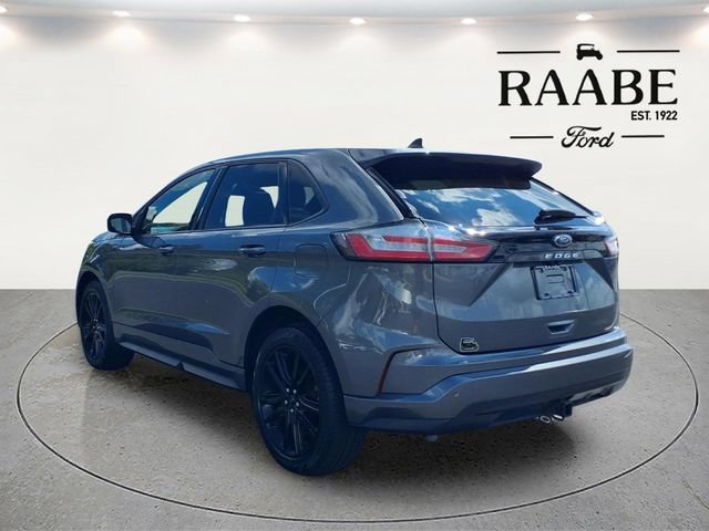 Used 2024 Ford Edge ST-Line w/ Class II Trailer Tow Package AWD/4WD image 5