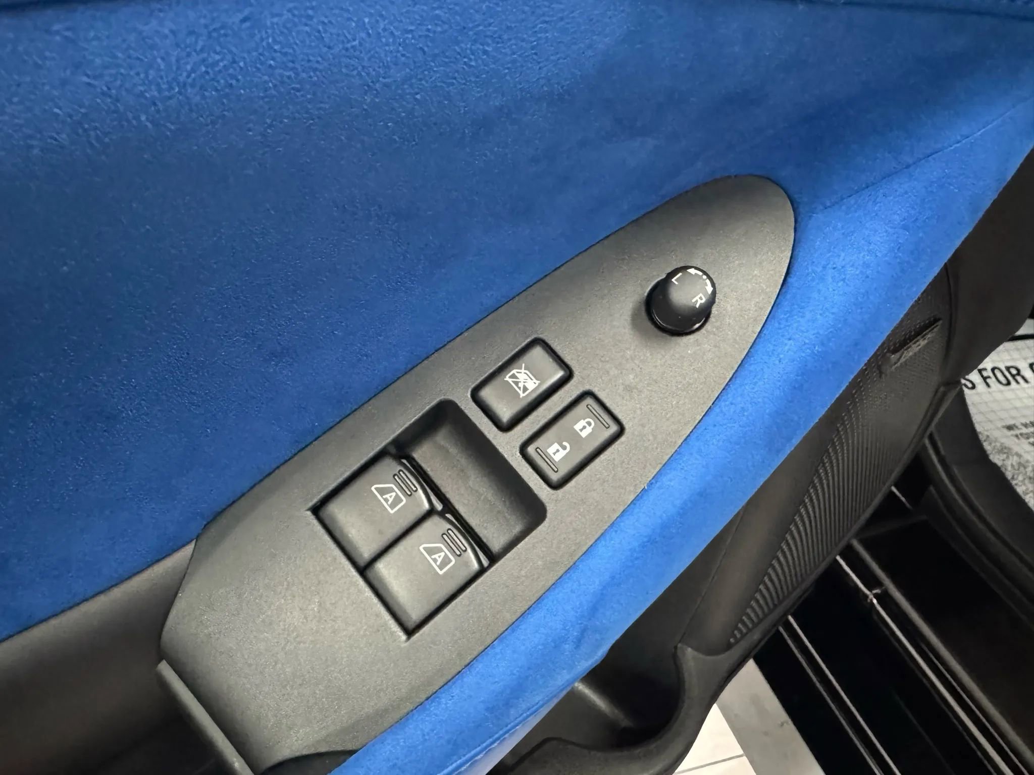 Used 2024 Nissan Z Performance w/ Floor Mat Package image 15