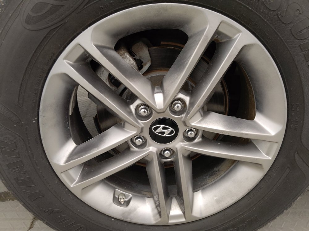 Used 2018 Hyundai Santa Fe Sport FWD image 31