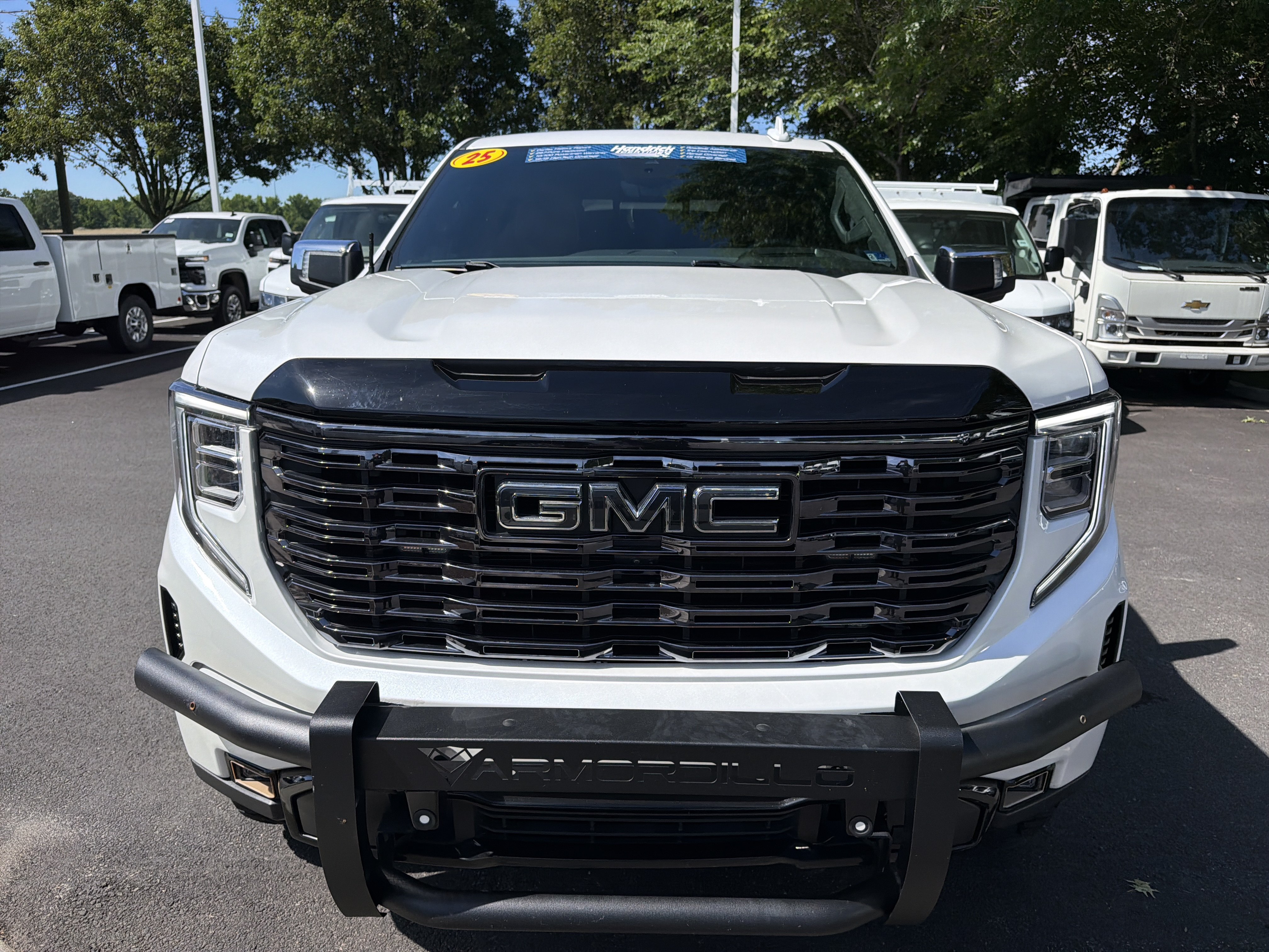 Used 2025 GMC Sierra 1500 Denali Ultimate AWD/4WD image 3