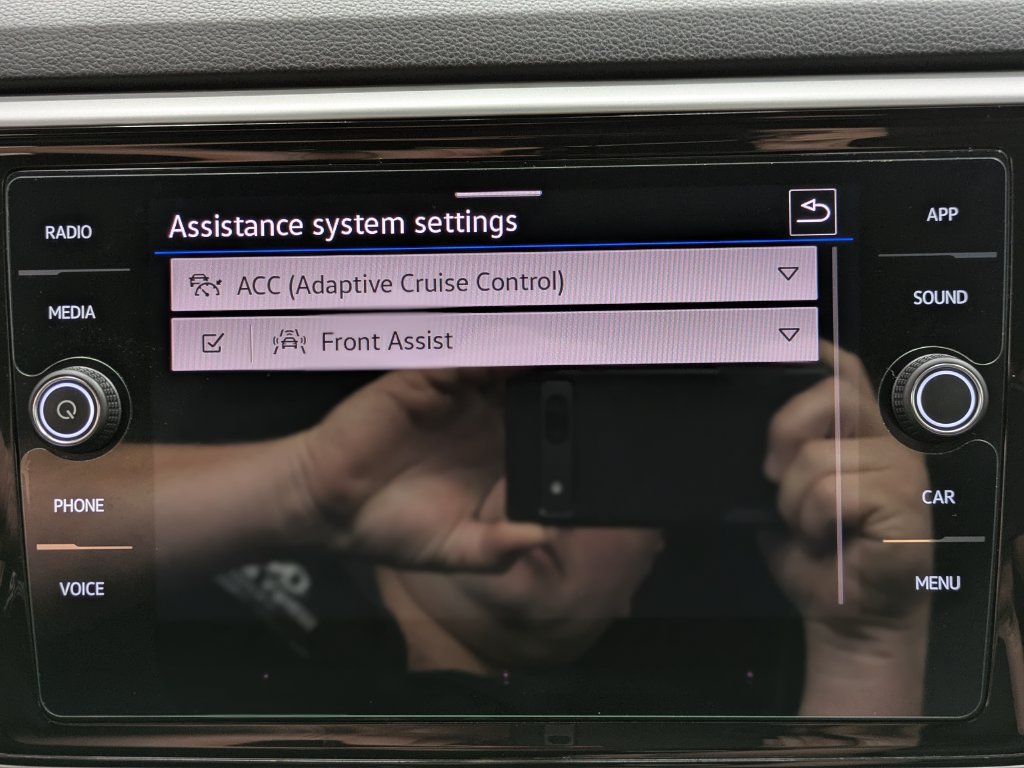 Used 2022 Volkswagen Atlas Cross Sport SE AWD/4WD image 8