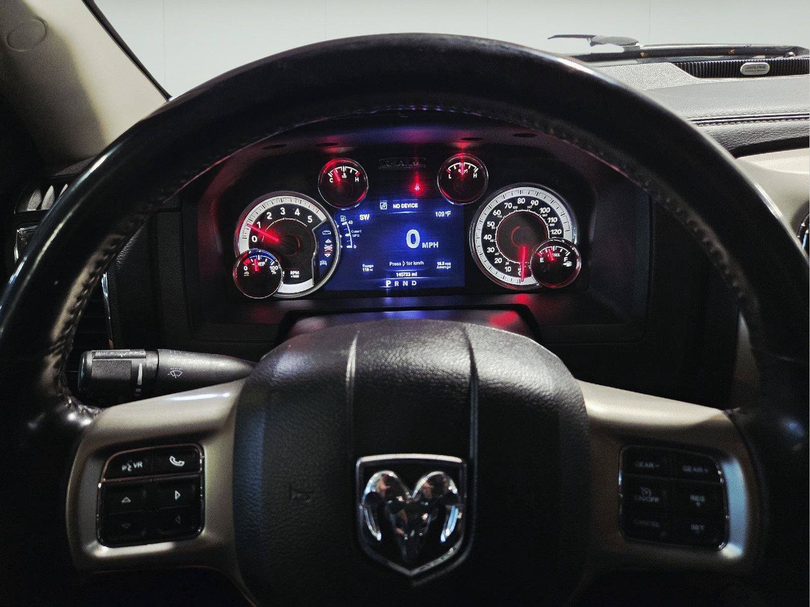 Used 2016 RAM 1500 Laramie w/ Convenience Group AWD/4WD image 24
