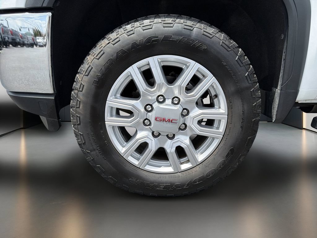 Certified 2022 GMC Sierra 2500 Pro w/ Convenience Package AWD/4WD image 11