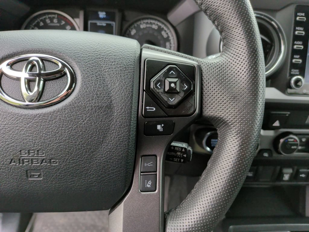 Used 2023 Toyota Tacoma TRD Sport AWD/4WD image 18