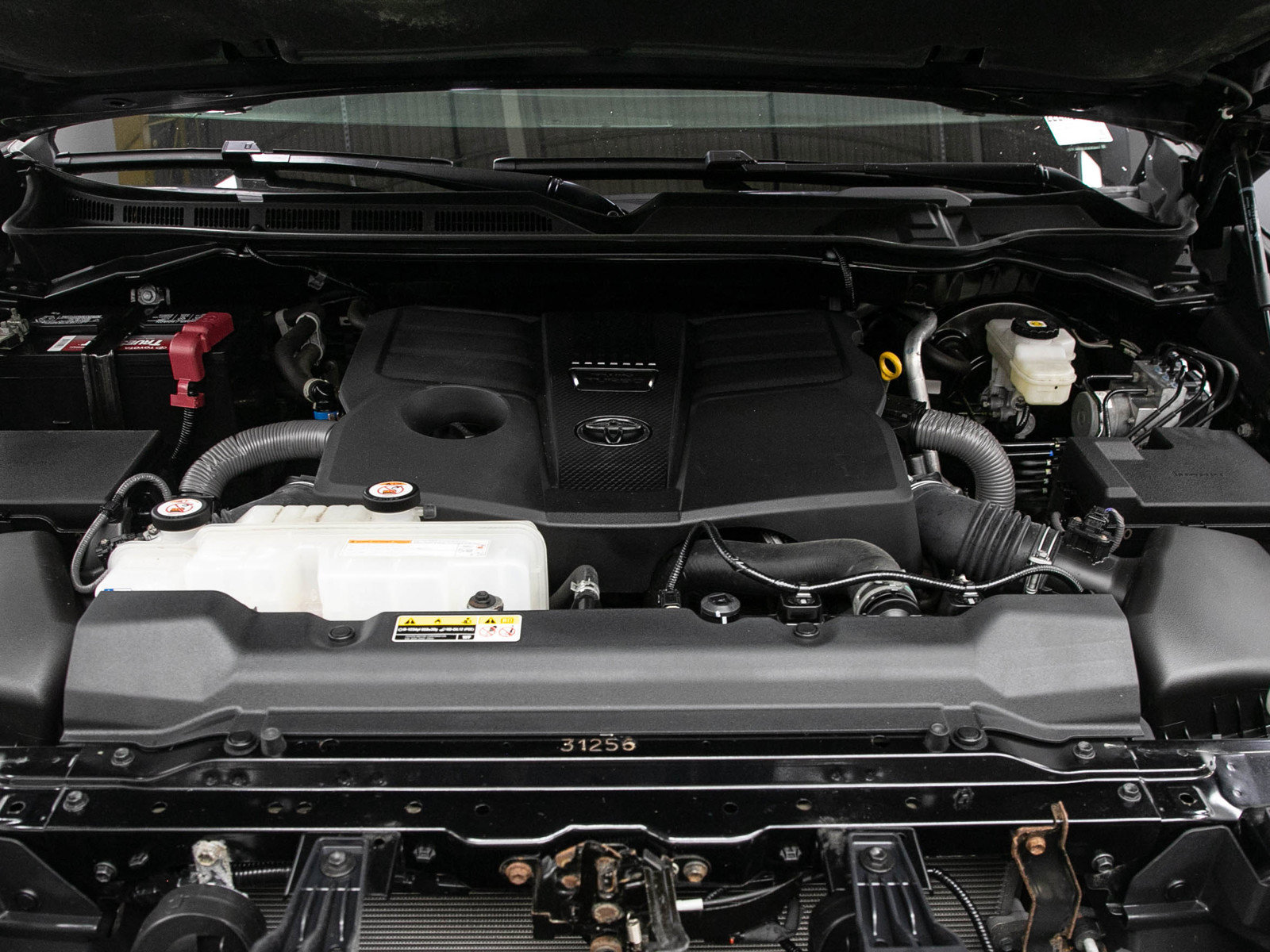 Used 2023 Toyota Tundra Limited AWD/4WD image 33